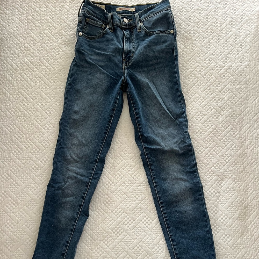 Levi’s Mile High Super Skinny - Picture 3 of 9